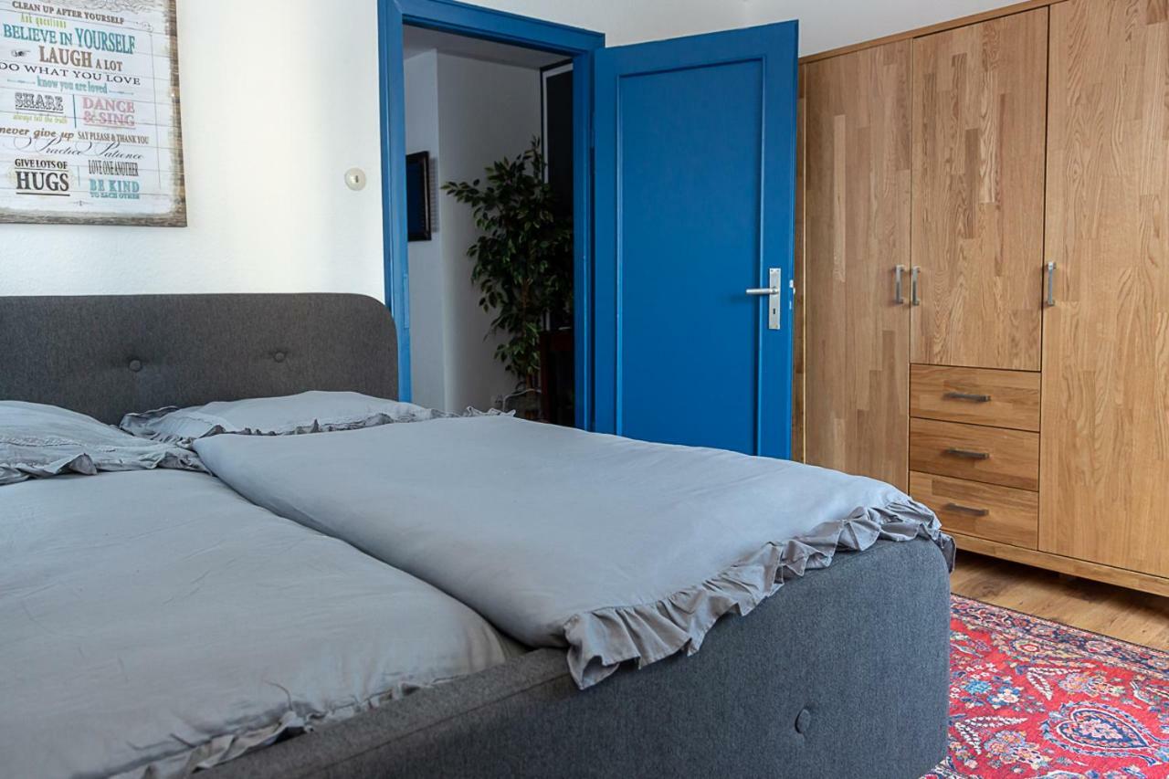 Altes Pastorat Am Husumer Hafen Apartment Husum  Exterior photo